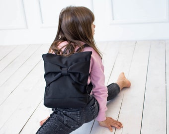 Sac à dos noir avec noeud pour enfants, sac à dos pour enfants, sac à dos pour tout-petits, sac à dos imperméable imprimé