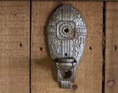 Vintage Cast Metal Wall Mounted Sconce Light