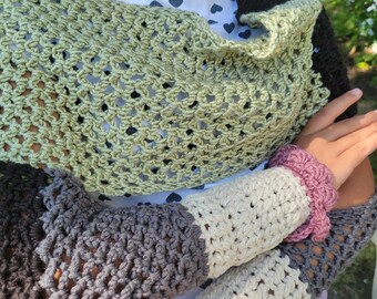 Cuffed crochet wrap