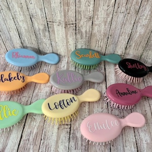 Personalized Mini Wet Brushes for Girls, Brushes for Girls, Hairbrush with Name, Cheer Favors, Party Favors, Dance Team Gifts, Cheer Team