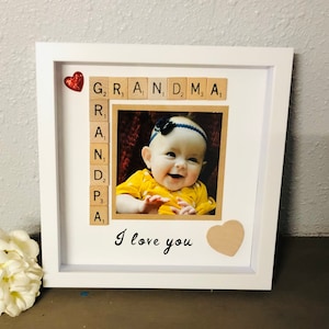Scrabble frame, family frame, Photo Frame, Grandma gift , grandpa gift, nana gift, pa gift ,grandparents scrabble