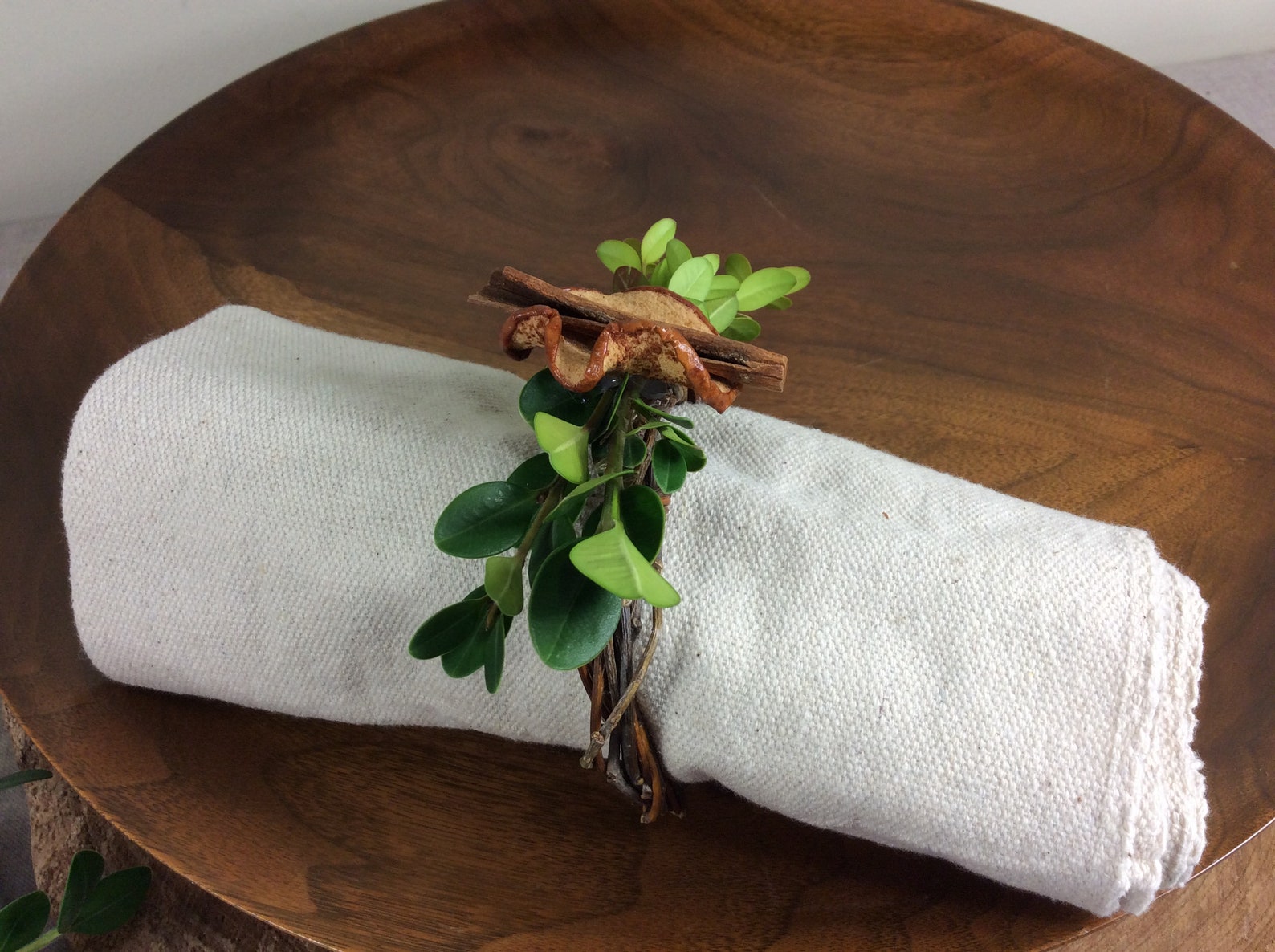 Fresh Boxwood Napkin Rings Spiced Apple Slice Willow Twigs Etsy