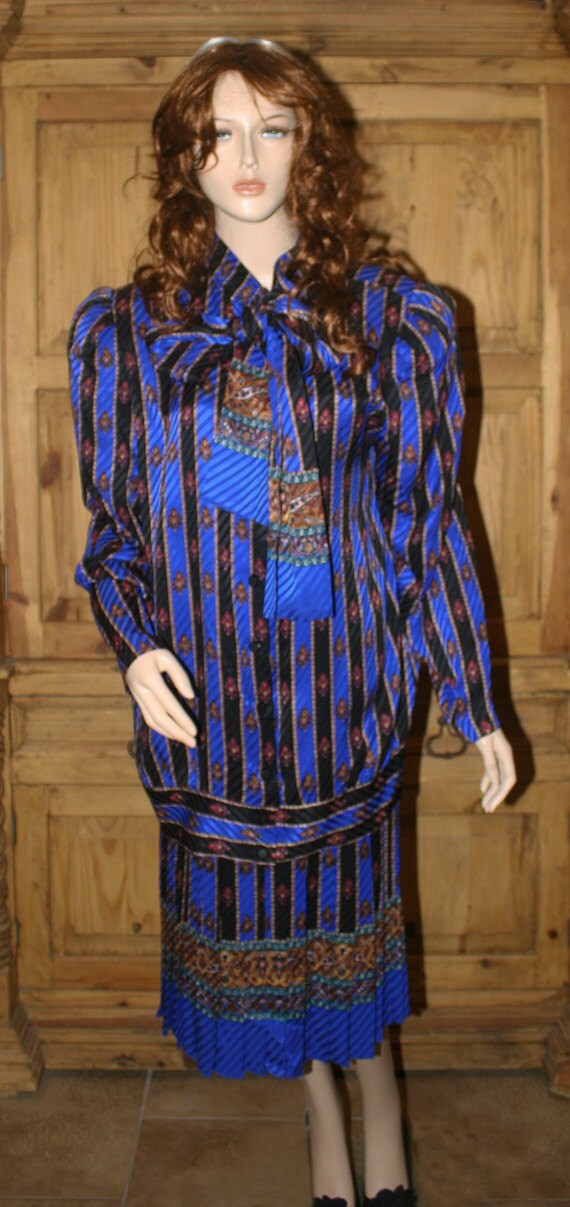 RICHARD WARREN Vintage Designer Elegant Blue Black