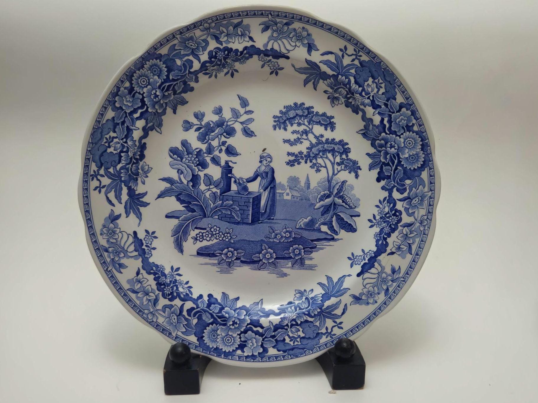 Spode Girl at Well - Etsy