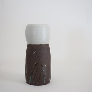 Glazed ceramic flower vase or water pot