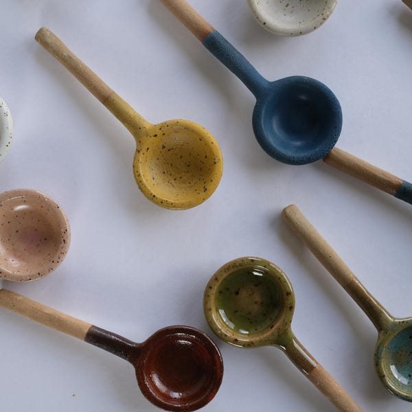 Ceramic spoon, stoneware spoon, sauce, coffee, hand of salt, color, ... handmade