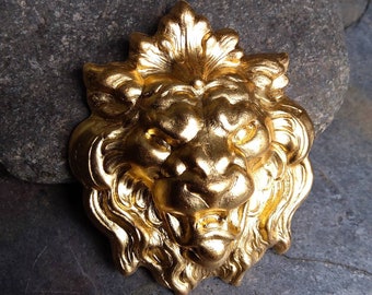Bright Silver Stamping Lion Head Large
