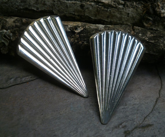 Bright Silver Plated Brass Stamping Medium Fan Flare Focal Pair