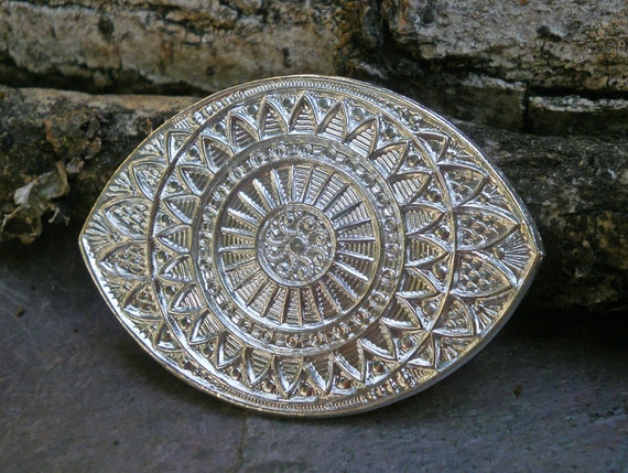 Bright Silver Plated Brass Stamping Filligree Eye