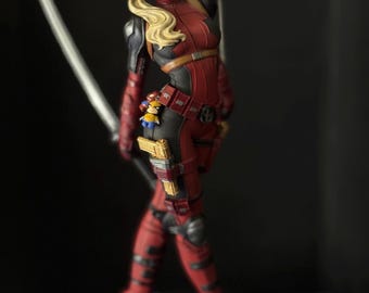 Estatua personalizada de la antiheroína enmascarada a escala 1/6