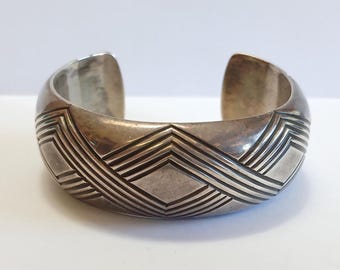 Vintage Albert Bighand NAVAJO Indian sterling geometric design CUFF BRACELET