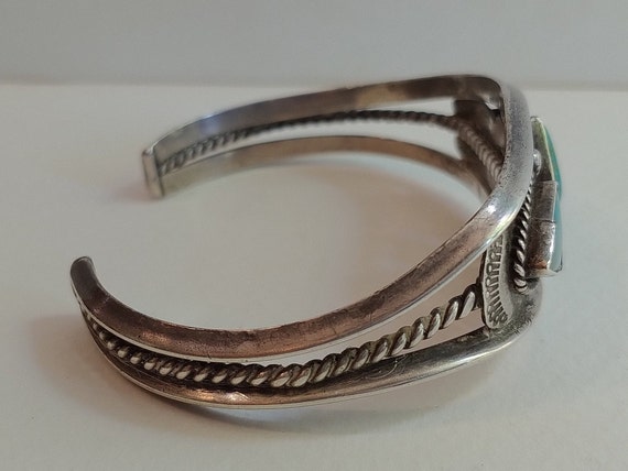 Vintage NAVAJO Indian twisted wire silver triangl… - image 2