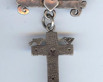 MIMI MUSGROVE sterling love thy neighbor dangle cross and birds dangle PIN