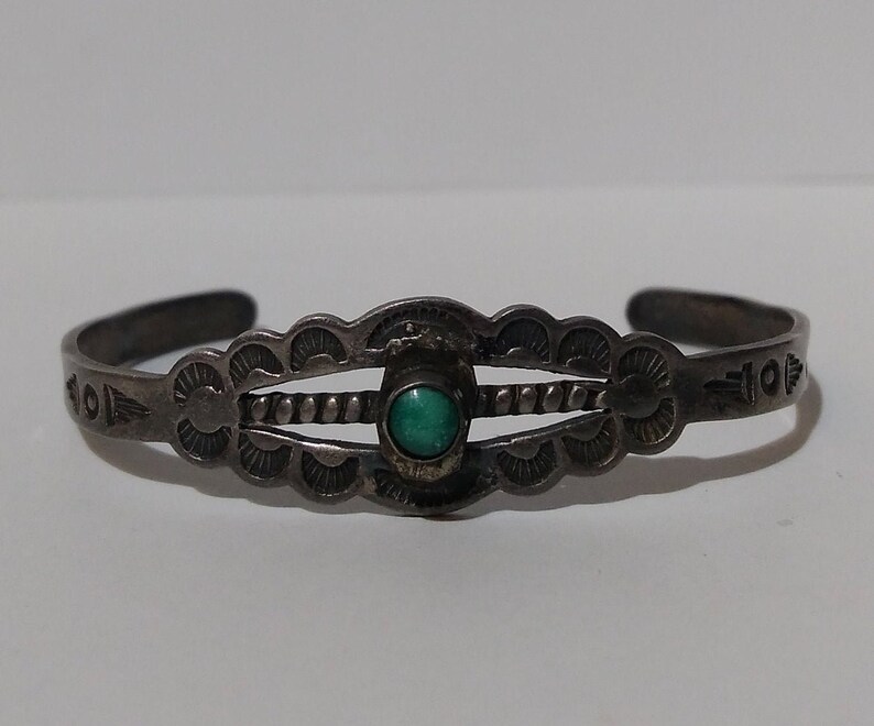 Small child size wrist VINTAGE Navajo Indian silver TURQUOISE cuff BRACELET