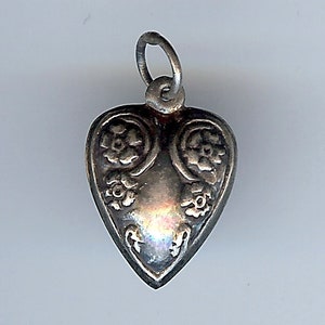 VINTAGE sterling silver flowers puffy HEART CHARM