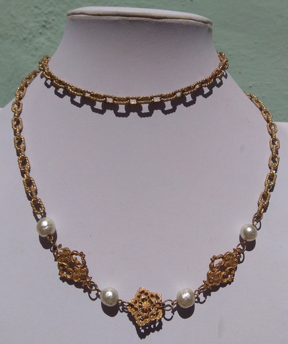 HASKELL LOOK ornate vintage baroque pearl gold ton