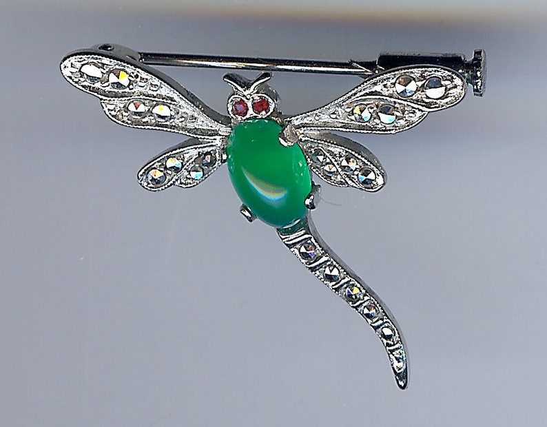FRENCH HALLMARKED VINTAGE sterling silver chrysoprase marcasite dragonfly pin