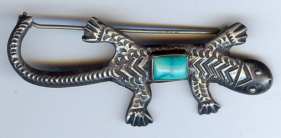 GREAT VINTAGE NAVAJO Indian stampwork silver turq… - image 1