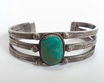 Weighty vintage Spruce NAVAJO Indian sterling silver TURQUOISE cuff BRACELET