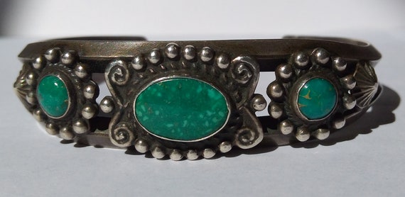 NAVAJO ナバホ　ロバートシェイキー インディアンジュエリーカフブレスレット NAVAJO ナバホロバートシェイキー インディアンジュエリーカフブレスレット