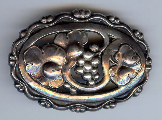 GEORG JENSEN Denmark early vintage sterling silver grapes pin BROOCH