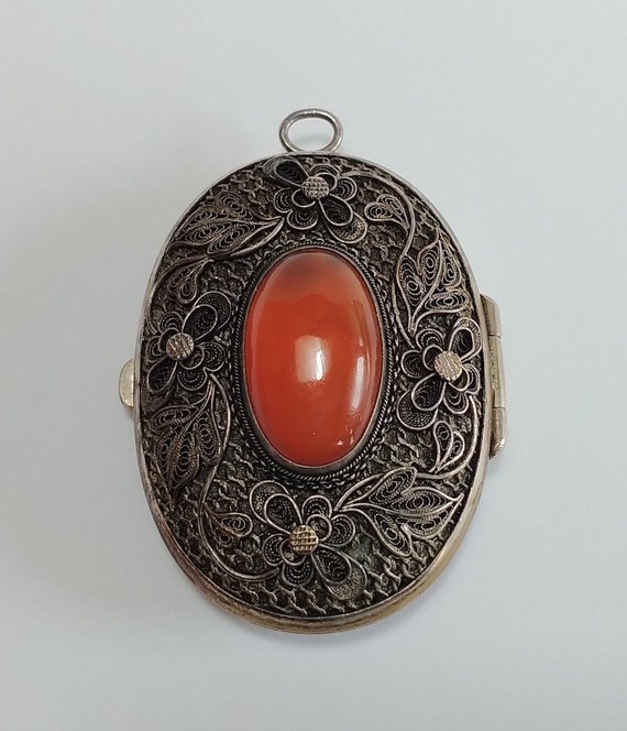 VINTAGE ornate China silver filigree amber cabocho