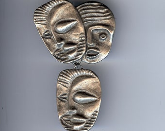 VINTAGE VERY COOL silver tone abstract modernist three faces dangle pin brooch