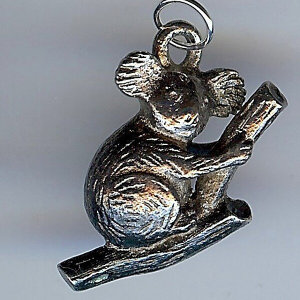 Adorable vintage 3D sterling silver AUSTRALIAN KOALA BEAR charm
