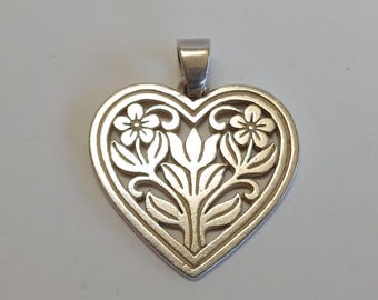 JAMES AVERY large sterling silver floral heart in bloom PENDANT
