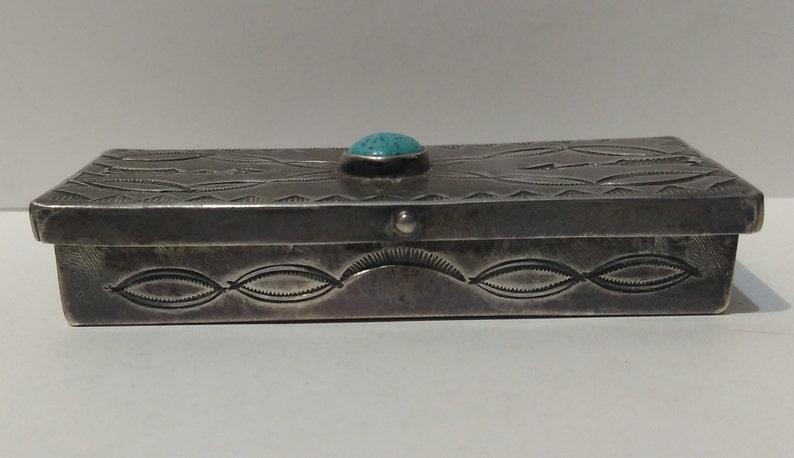 Vintage Navajo Indian stampwork sterling silver & TURQUOISE PILL BOX image 3