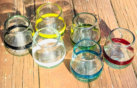 Saludi Lot De 6 Verres à Vin Couleur Unie à Pied Couleur Pêche Clair, 470,8 G, Parfaits Pour Tous Les Types De Vin Et Occasions U2013 Luxueux, Durables, Soufflés à La Main