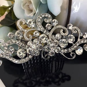 beautiful elegant wedding bridal flower hair comb crystal rhinestone bridal hair accessory