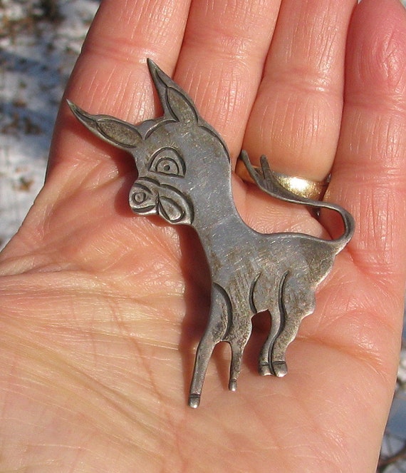 Fantastic Vintage MEXICO SILVER Marked Bucking Do… - image 1