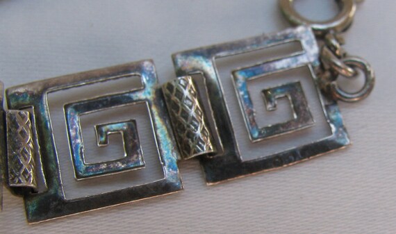 Intriguing, Hypnotic Thin Open Work Maze Grid Ste… - image 9