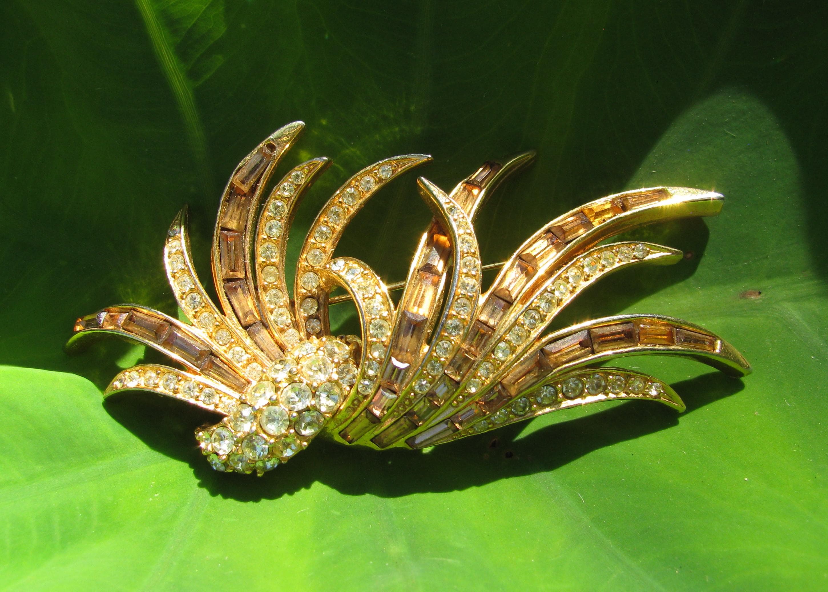 Cadoro brooch - Etsy 日本