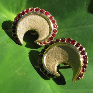 50'60's Crown Trifari 植物 リースモチーフ パール装飾 ヴ Crown trifari lily of - Gem