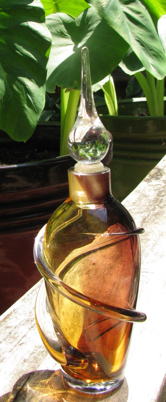 Amazingly Beautiful Vintage Cut Crystal Perfume B… - image 10