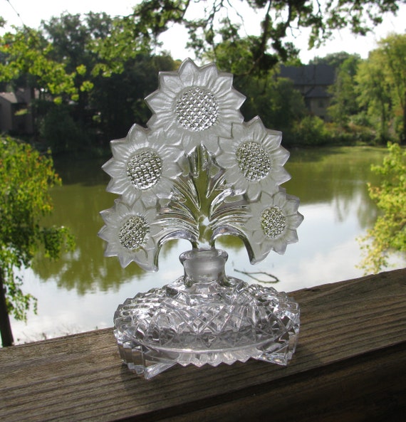 Stunning Vintage Cut Crystal Lady's Perfume Bottl… - image 1