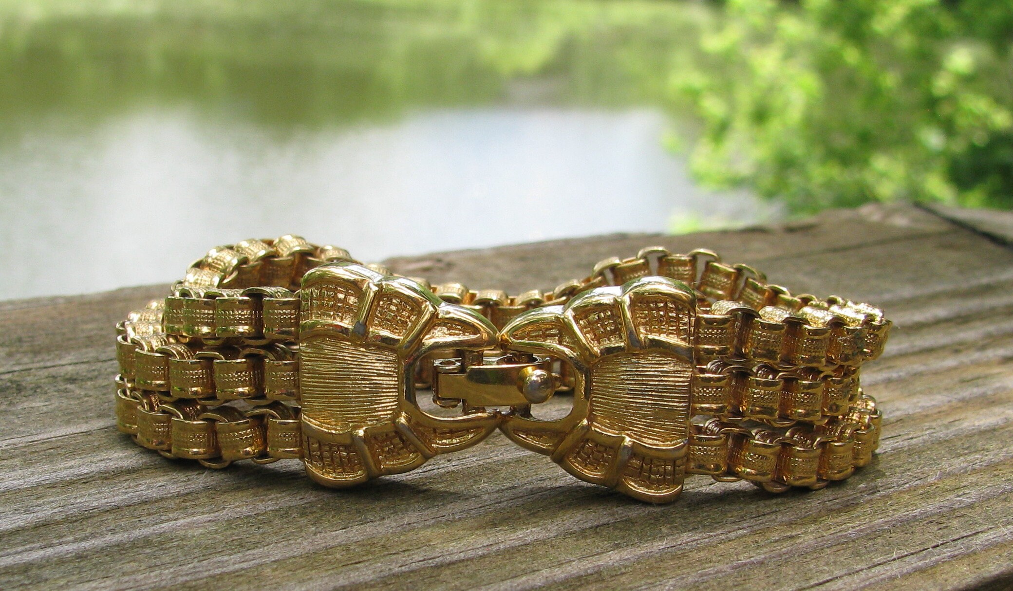 Fantastic Vintage Triple Signed MONET Gold Tone Multi