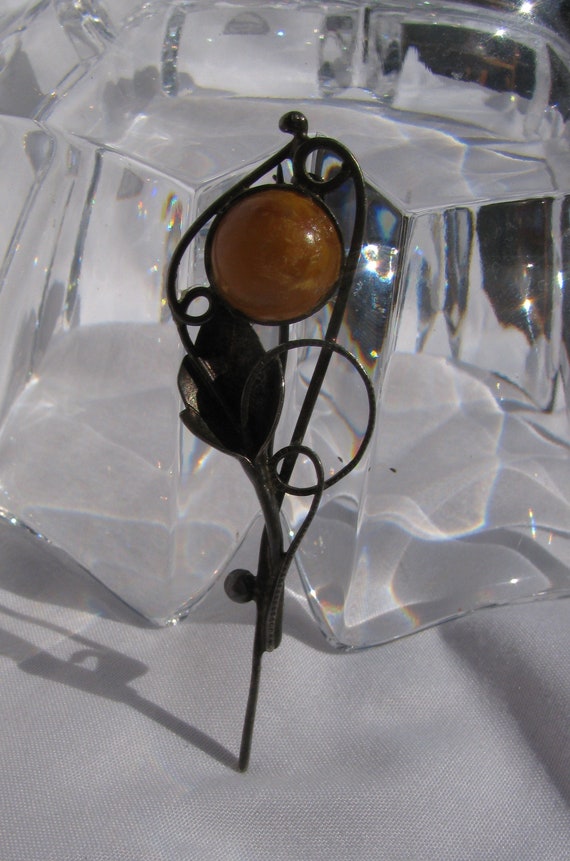 Antique Unmarked Baltic Amber (?) and Silver Flor… - image 1