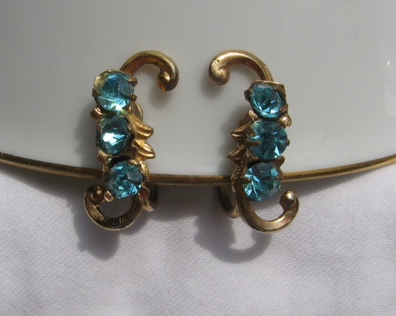 Retro and Beautiful Aquamarine Blue Rhinestone Go… - image 3