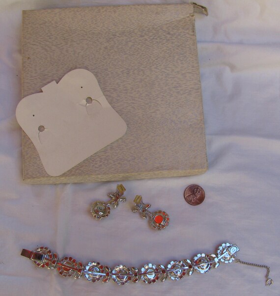 Hard to Find Hobé 1965 Dated Signed Demi Parure S… - image 8