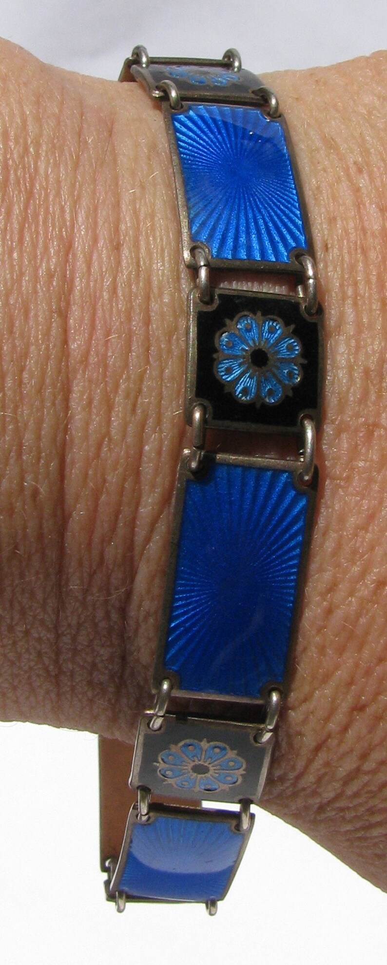 Flower wBlack Background Astounding 1940/'s DAVID ANDERSEN Hallmarked Cobalt Blue Guilloch\u00e9 Enameled Sterling Silver Panel Bracelet Norway