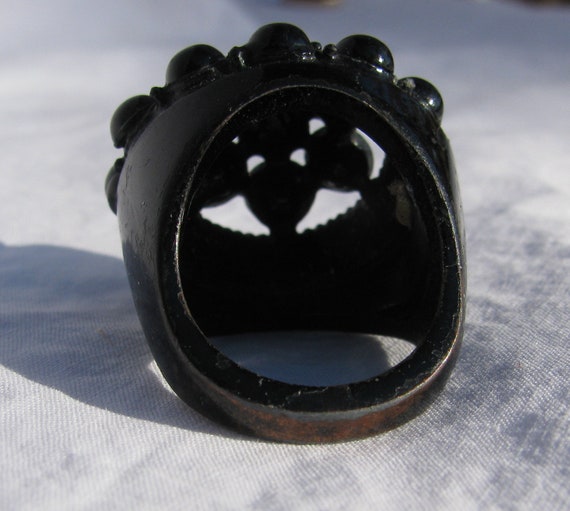 Incredible and Unique Vintage Black Cabochon Clus… - image 7