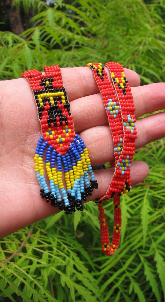 Fantastic Vintage Artisan Crafted Seed Bead Native