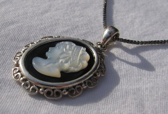 Beautiful GSJ Marked White on Black Sterling Silv… - image 4