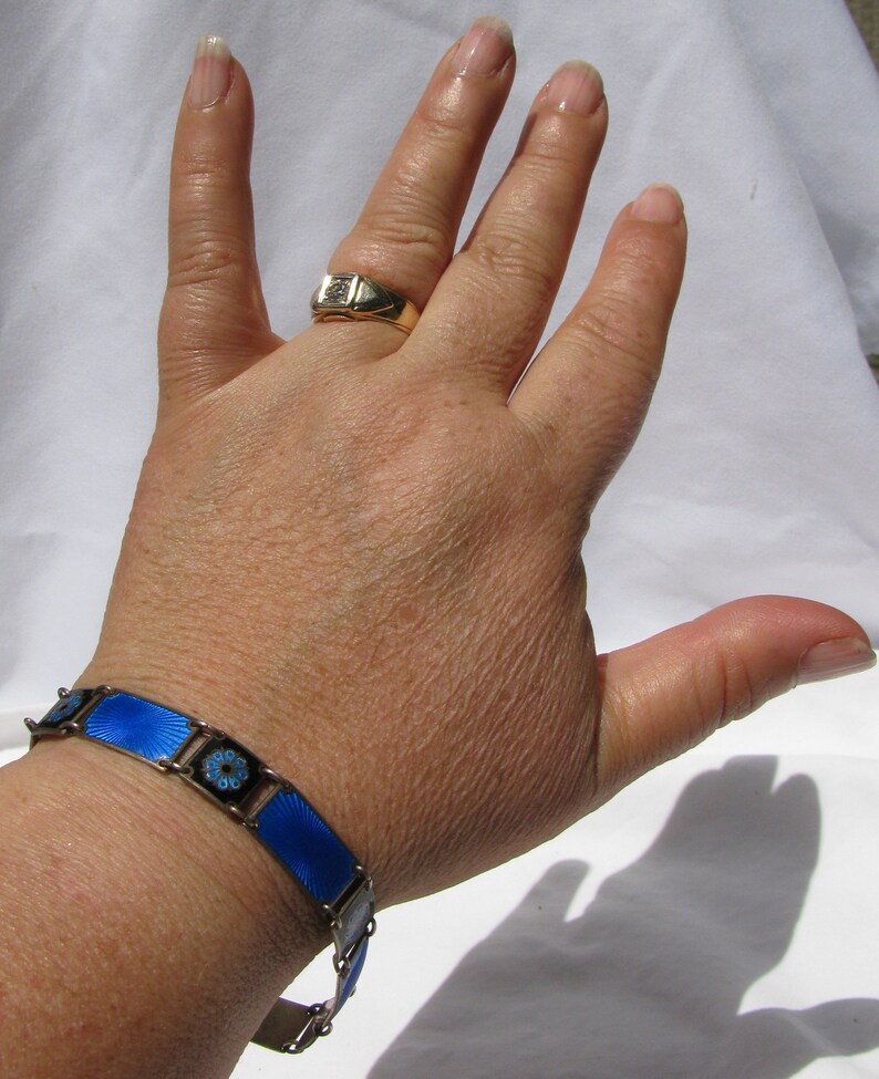 Flower wBlack Background Astounding 1940/'s DAVID ANDERSEN Hallmarked Cobalt Blue Guilloch\u00e9 Enameled Sterling Silver Panel Bracelet Norway