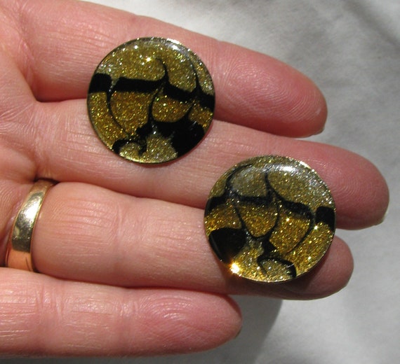 Unique Thin Lucite on Metal Button Earrings, Oran… - image 7