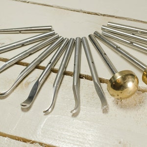 15 items. Flower making set of 13 tools + soldering iron + stand iron + video tutorials