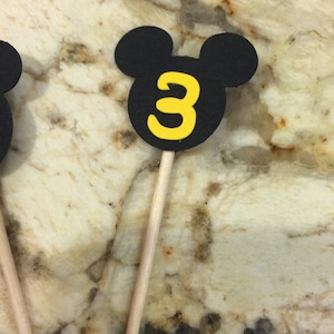 Personalized Mickey Mouse Cupcake Toppers: Birthday Party Decor